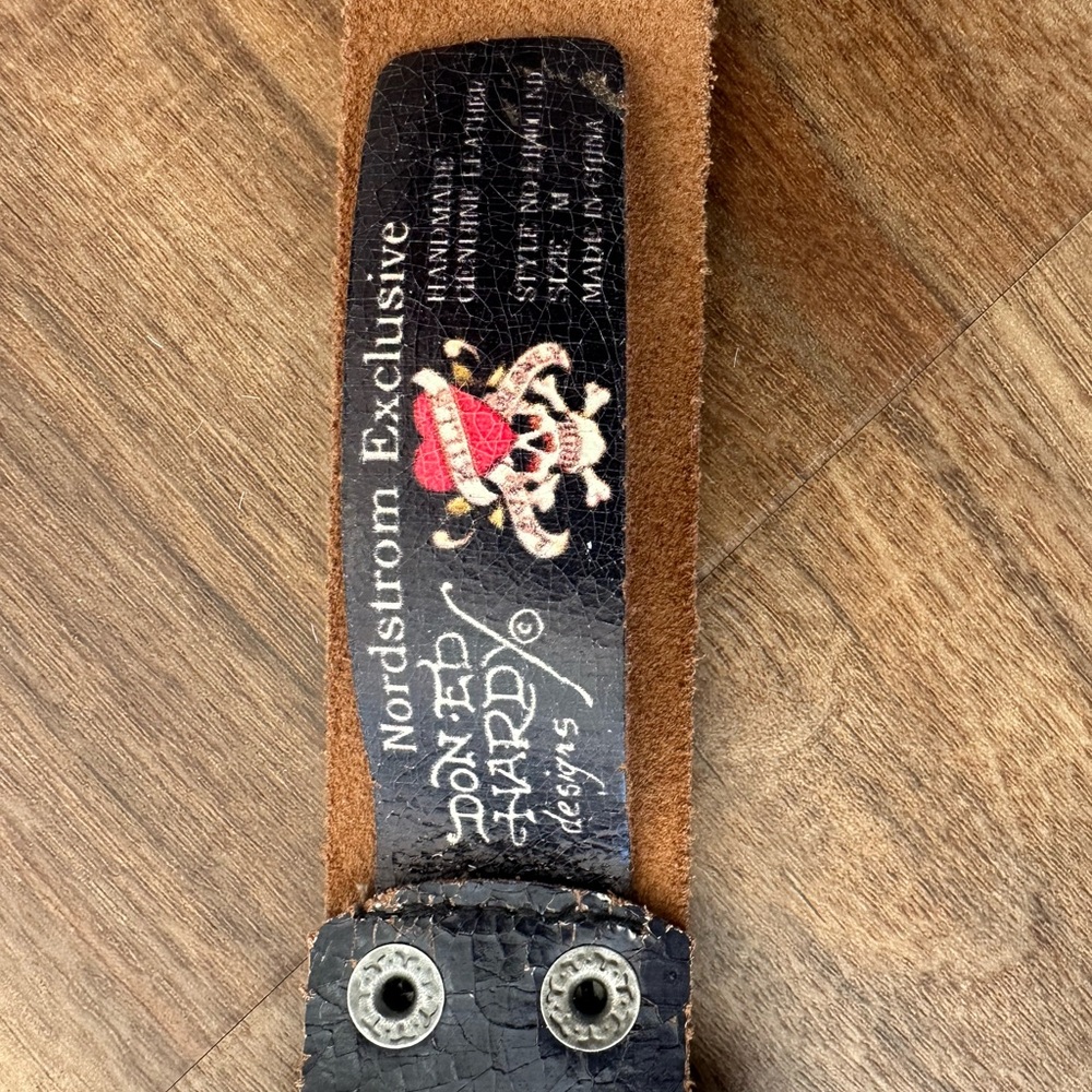 Ed Hardy Black Belt with Colorful Graphics Vintage - Picture 7 of 16